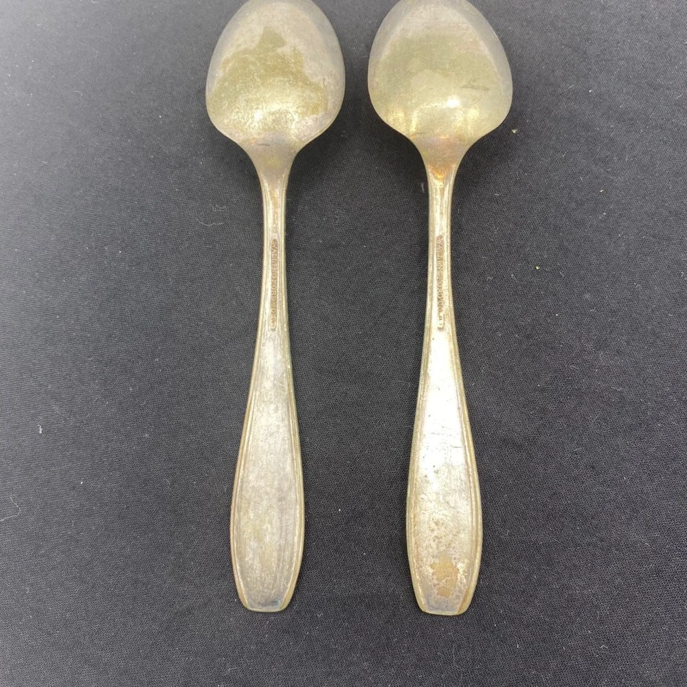 Wallingford Co 6in Teaspoons Silverplate Set of 2 Scroll Art Deco Silver Rustic